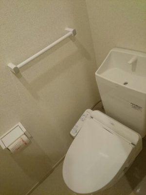 【トイレ】 | リクウェル　ポンテ　Ⅰ | ゆったりとした空間のトイレです
