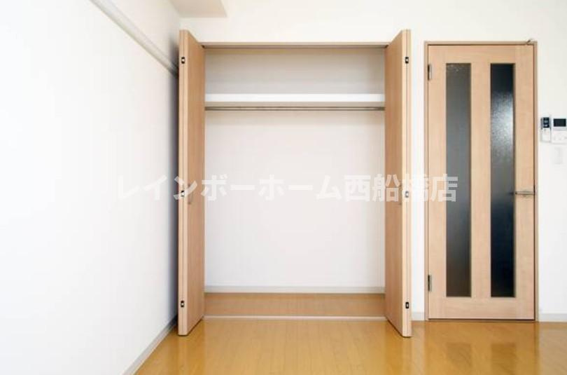 レオ四拾七番館の収納