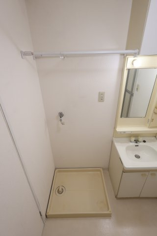 【設備】 | リバーサイドマンション | 室内洗濯機置場