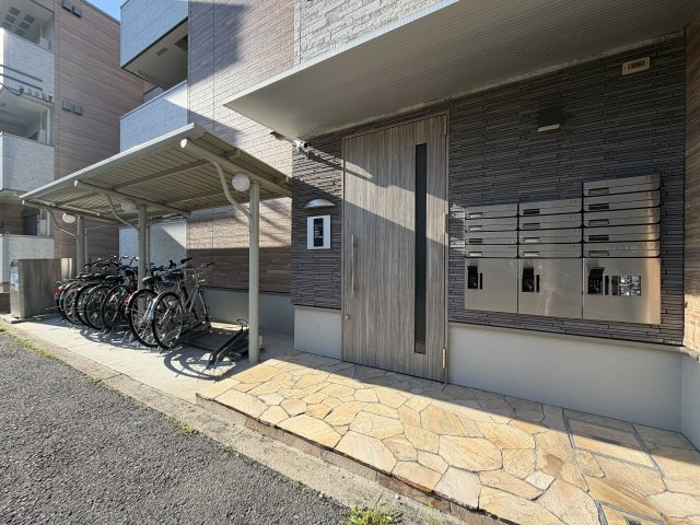 フジパレス我孫子西Ⅴ番館のエントランス