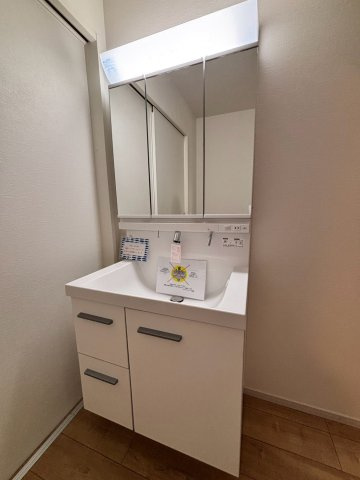 ケイアイグレイス／東区新外１期／３号棟の独立洗面台