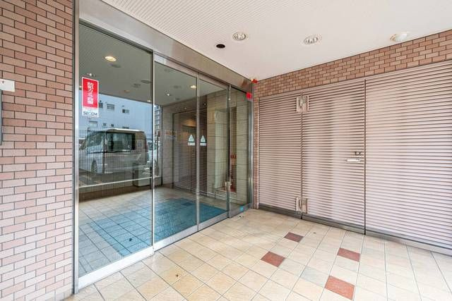 ロリエタワー川崎のエントランス
