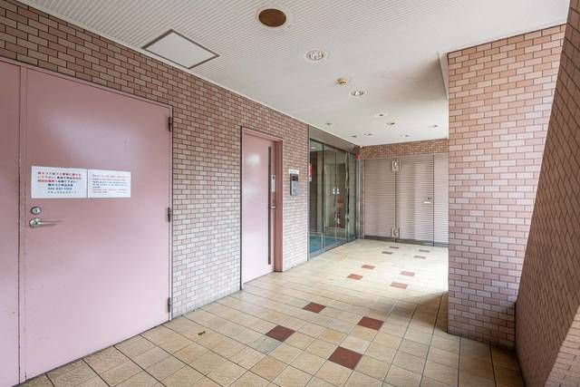 ロリエタワー川崎のエントランス