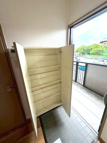 枚方市長尾峠町のハイツのその他