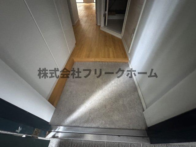 武蔵野市吉祥寺本町３丁目の賃貸マンションのバルコニー