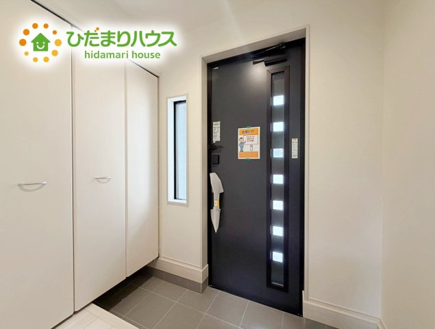 いわき市郷ケ丘2丁目　新築戸建　3号棟の玄関|家族の靴をたっぷり収納！大型シューズクローゼット付き(^^♪
