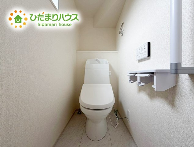 いわき市郷ケ丘2丁目　新築戸建　3号棟のトイレ|環境にもやさしい、少ない水量でしっかり流す節水型トイレを設置！