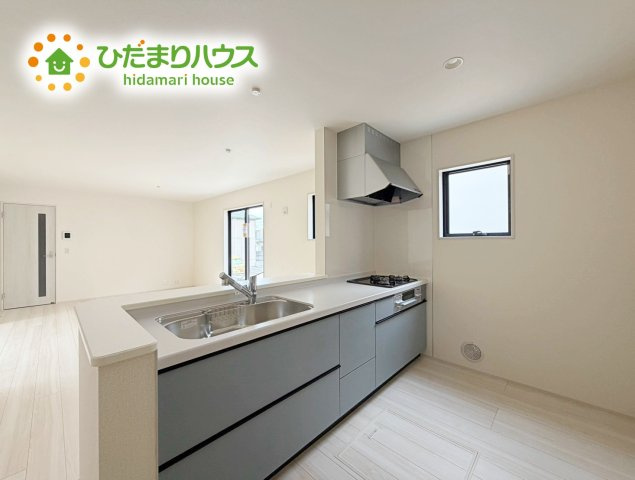 いわき市郷ケ丘2丁目　新築戸建　3号棟のキッチン|新婚さんにおすすめ！おしゃれなカウンターキッチンのあるLDKです(#^^#)