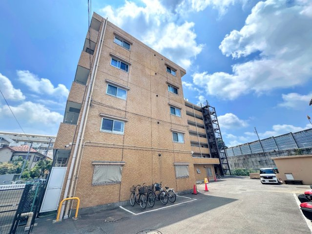ダイアパレス戸塚の外観|◆土・日・祝日は、当社スタッフによる現地案内会を実施しております。もちろん平日のご案内も可能です。お気軽にご相談ください！！