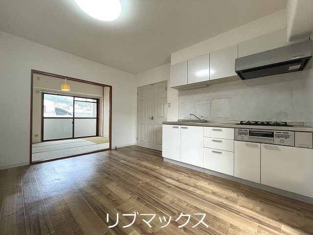 【居間・リビング】