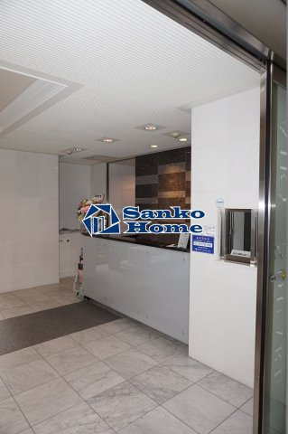 グランド・ガーラ銀座のロビー
