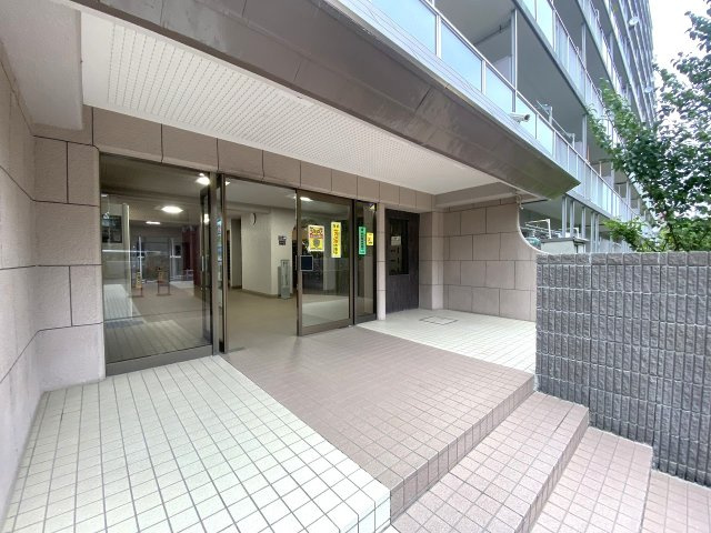 恒陽王子マンション|エントランス入口