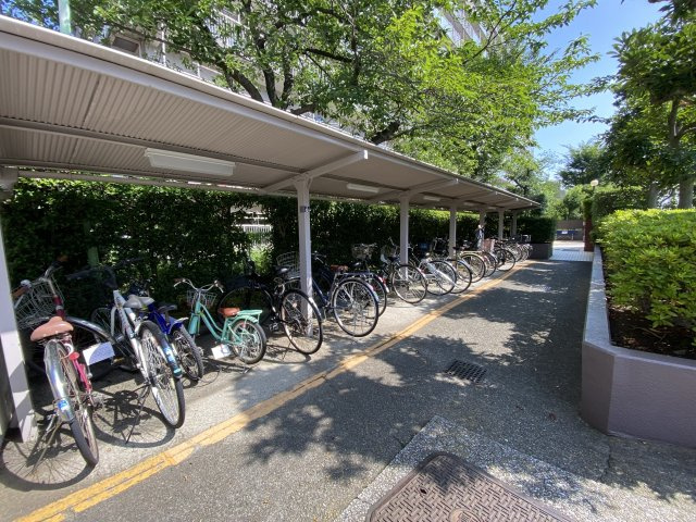 恒陽王子マンションの駐輪場|駐輪場