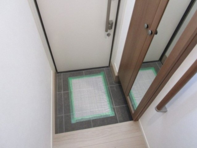【玄関】