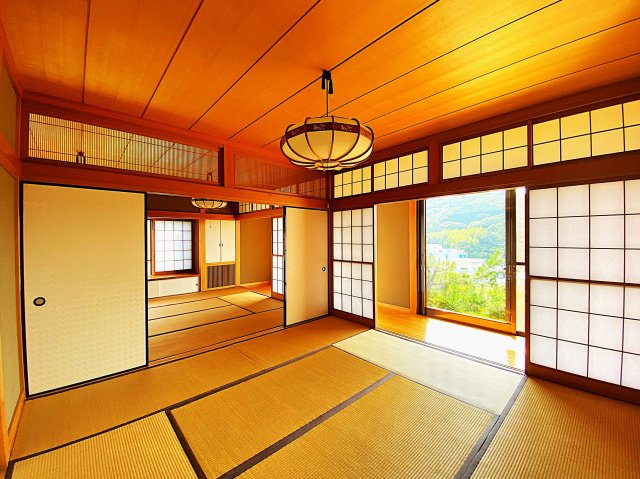 伊東市吉田の和室