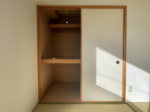 Ｙ’ｓコート蘭びっくの収納