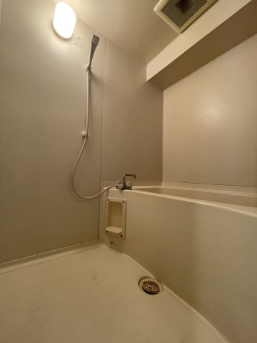 Ｙ’ｓコート蘭びっくの浴室
