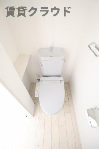 RICHE　YAMADA　Vのトイレ|落ち着いた色調のトイレです