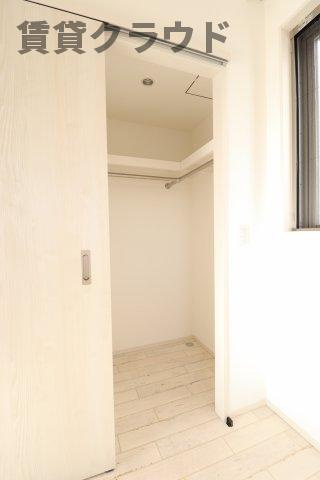 RICHE　YAMADA　Vの収納|クローゼットタイプは収納もしやすく見た目もカッコいいでね！