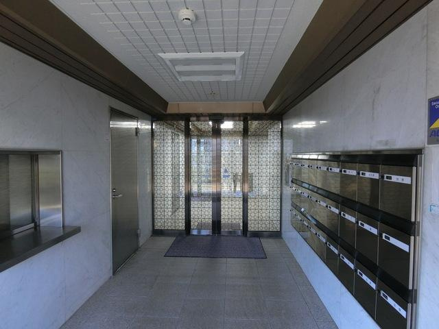 旭泉マンションのロビー