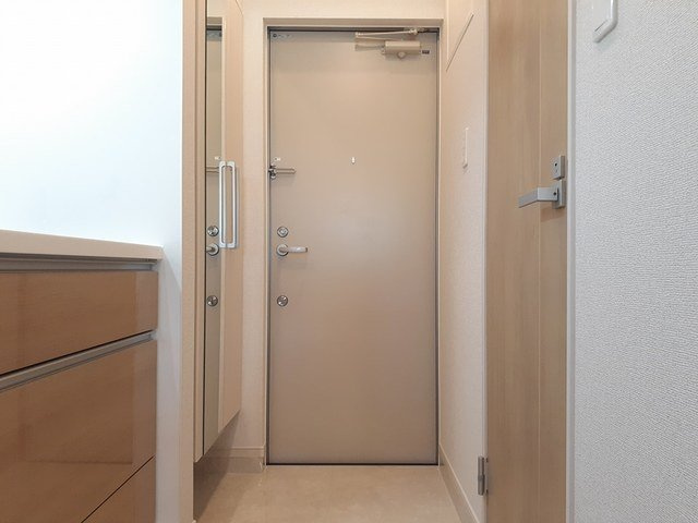 カーサ・オストロの玄関