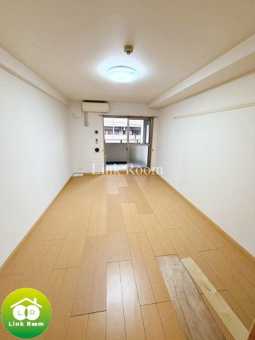 イーリス　ニシオオジマの居間・リビング