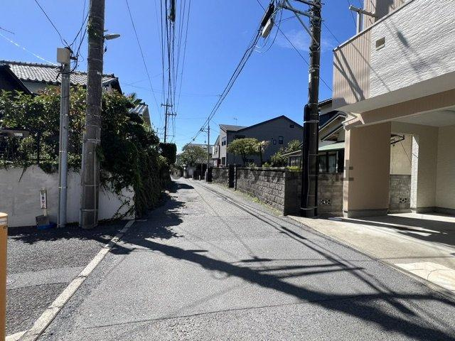 ●茅ヶ崎市小桜町　中古戸建◎の前面道路含む現地写真|前面道路の様子です◇◇