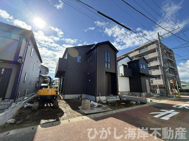 平塚市御殿3丁目　新築戸建　全３棟
