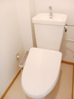 【トイレ】 | ハイツブリバレージ | 落ち着いた色調のトイレです