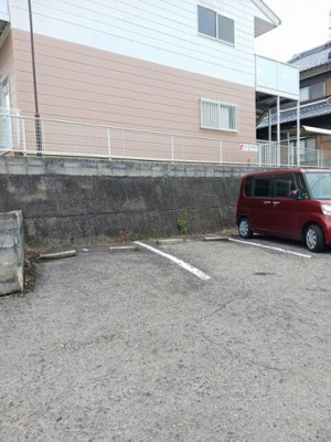 【駐車場】 | ハイツブリバレージ | 駐車場です