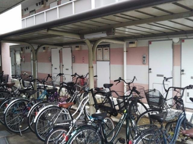 【駐車場】 | レオパレスヴィルヌーブ川崎Ａ | 駐輪場
