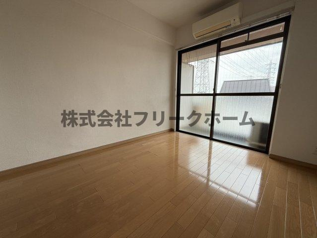 三鷹市井の頭１丁目の賃貸マンションの内装