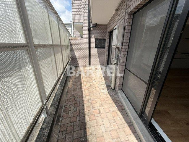 ロイヤル豊中千里園のバルコニー