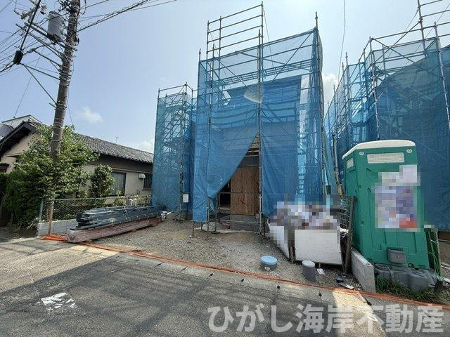 平塚市御殿3丁目　新築戸建　全３棟の外観|7月24日撮影　建築中　現地外観