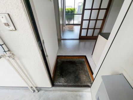 カナディアンハイツヤマサキの玄関