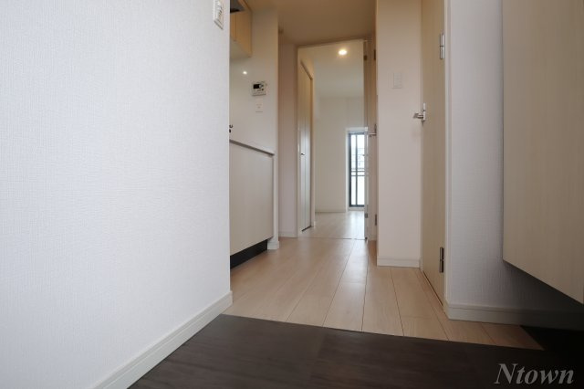【玄関】 | S-RESIDENCE上前津South | ゆったりとした玄関です