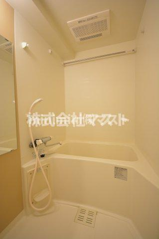 ヒルズ夕陽丘（下寺）の浴室
