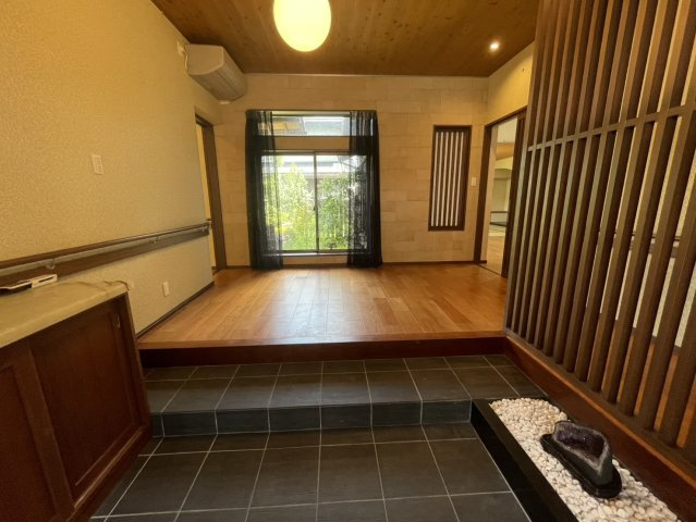 城北新町1丁目戸建ての玄関|広々として気持ち良い玄関です。