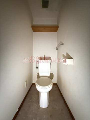 リバーコーポのトイレ|コンパクトで使いやすいトイレです