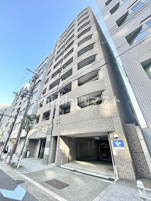 大阪市西区西本町３丁目の賃貸マンションの外観