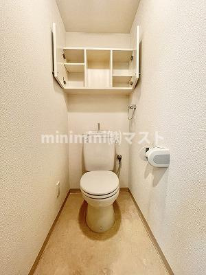 大阪市西区西本町３丁目の賃貸マンションのトイレ