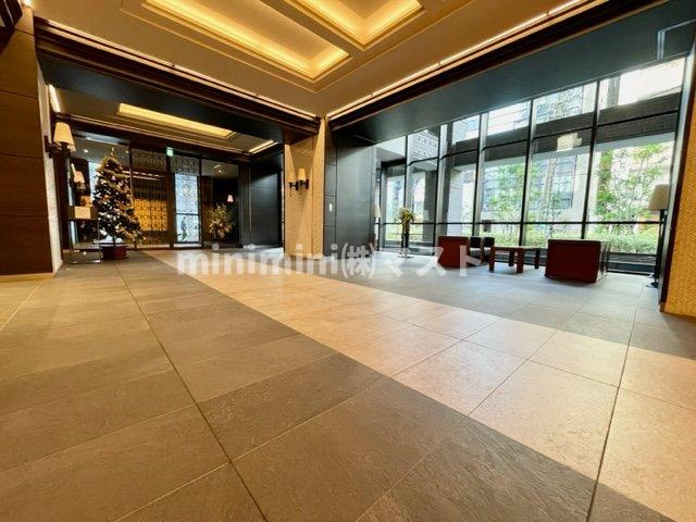 大阪市中央区瓦町３丁目の賃貸マンションのロビー