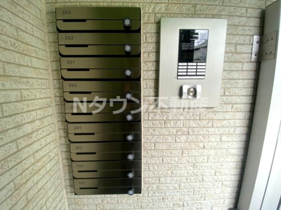 【セキュリティ】 | ハーフス平安通 | オートロックがあり安心です