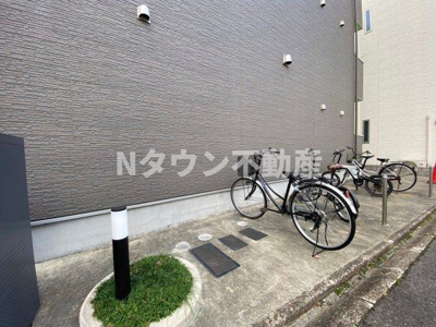 【その他共用部分】 | ハーフス平安通 | 敷地内駐輪場です