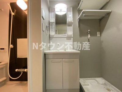 【独立洗面台】 | ハーフス平安通 | 使いやすい独立洗面台です