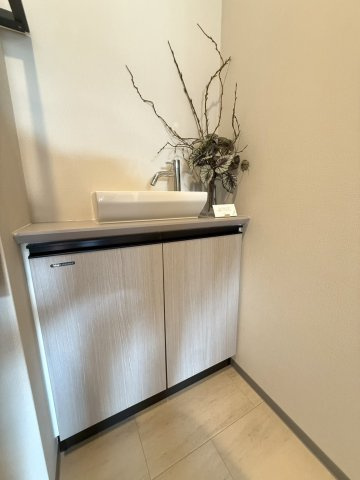 イニシア神戸森北町のトイレ|トイレ手洗器