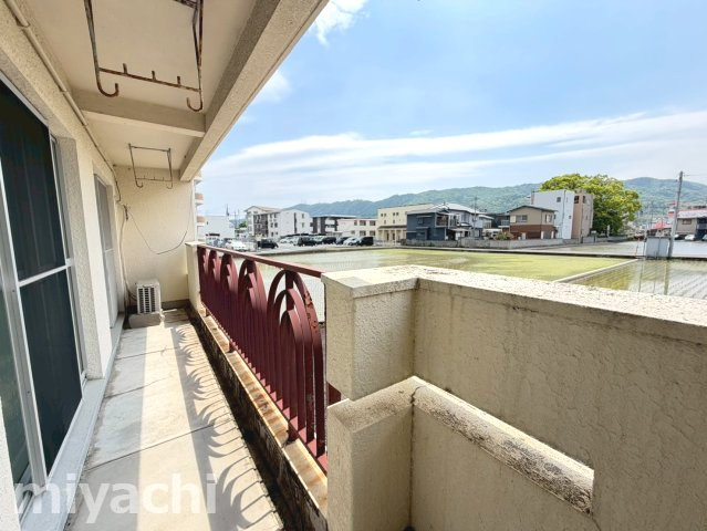 徳島市南島田町２丁目の賃貸マンションのバルコニー
