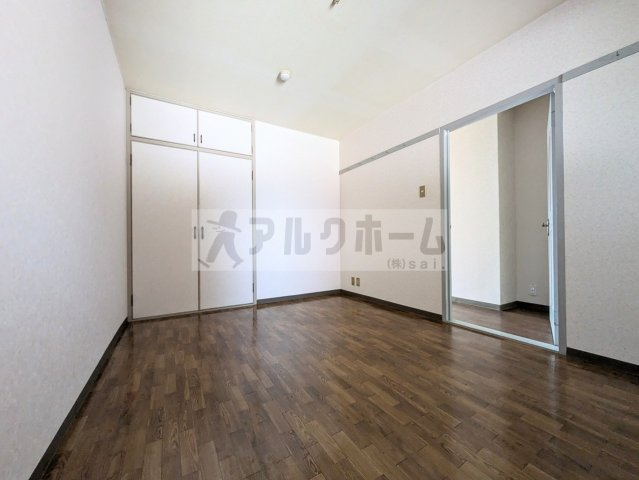 ノーブル国分の寝室