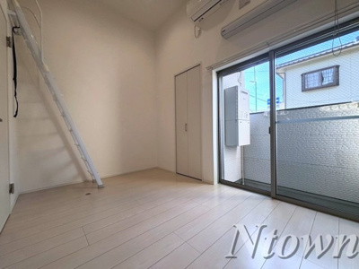 【居間・リビング】 | カーサフォルテ辻町 | 居間です
