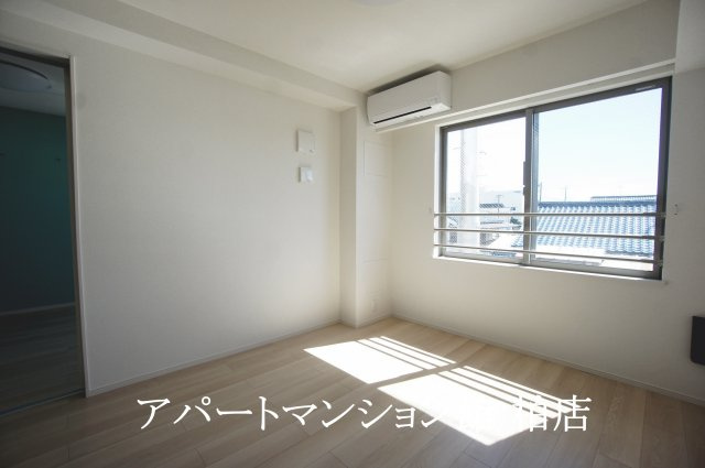 クレードルの居間・リビング|同施工会社、同型タイプです